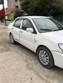 ميتسوبيشي لانسر